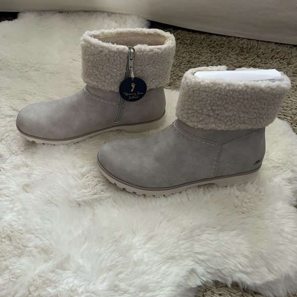 JBU by Jambu “Shelly” Sherpa Cuff Side Zip Ankle Boot - Picture 3 of 6